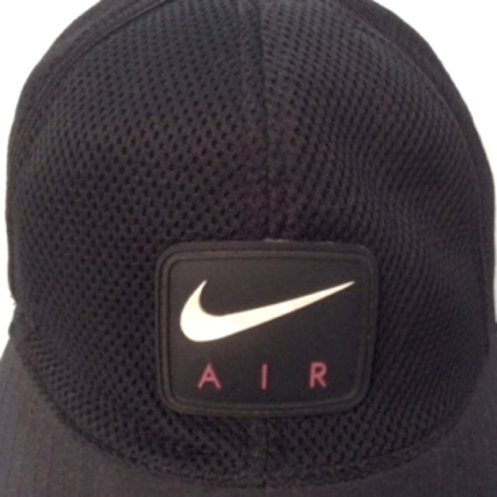 🥳 Nike Air Black Swoosh Hat/Cap - Picture 3 of 4